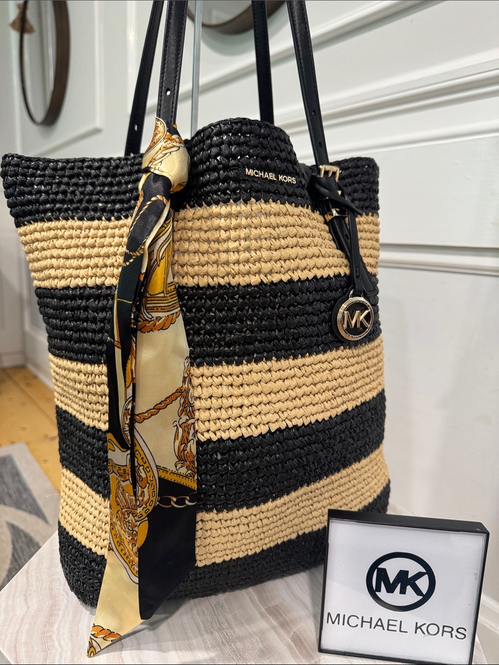 Michael Kors Bag Quinn Large Striped North South Crochet Woven Straw Beach Bag